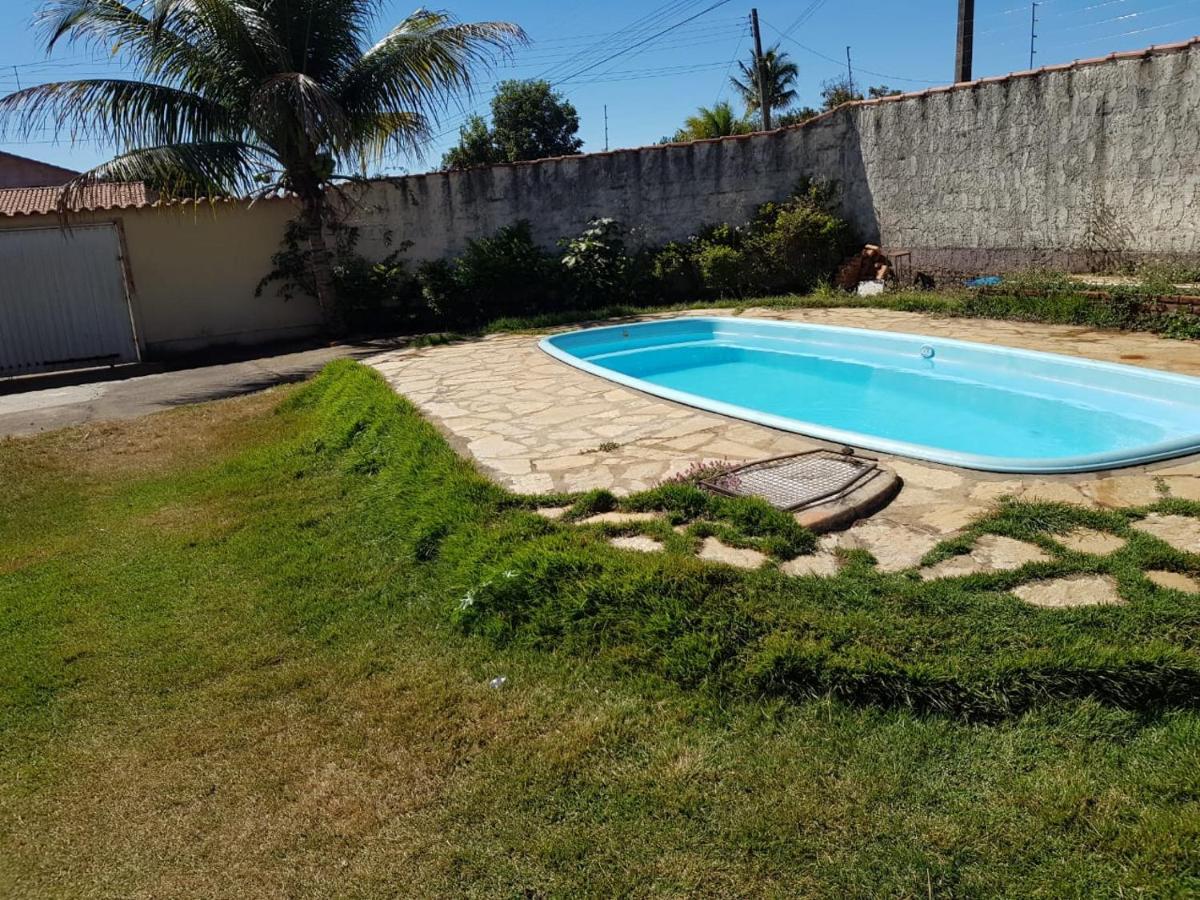 Otima Casa Caldas Novas 2 Km Do Centro Para Ate 14 Pesssoas Com Piscina Aquecida, Churrrasqueira, Wifi エクステリア 写真